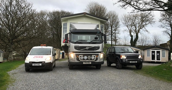 STATIC CARAVAN TRANSPORT & ESCORT SERVICE